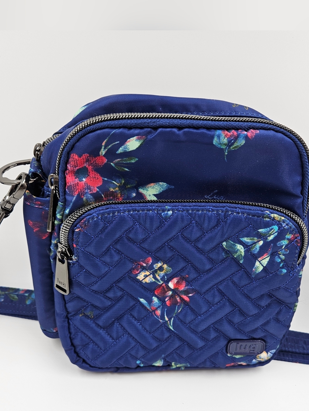 NWOT Lug Can Can 2 convertible bag in Bouquet Blue
